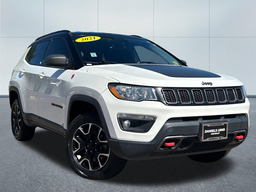 Used 2021 Jeep Compass Trailhawk AWD/4WD image 33