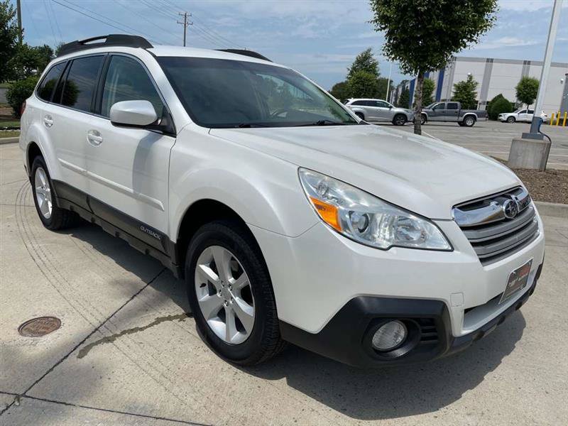 Used 2014 Subaru Outback 2.5i Premium AWD/4WD image 4