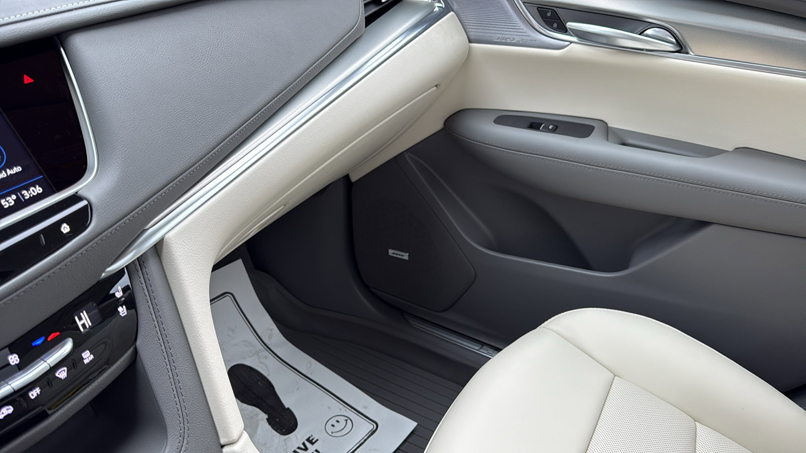 New 2026 Cadillac XT5 Premium Luxury w/ Driver Assist Package image 25