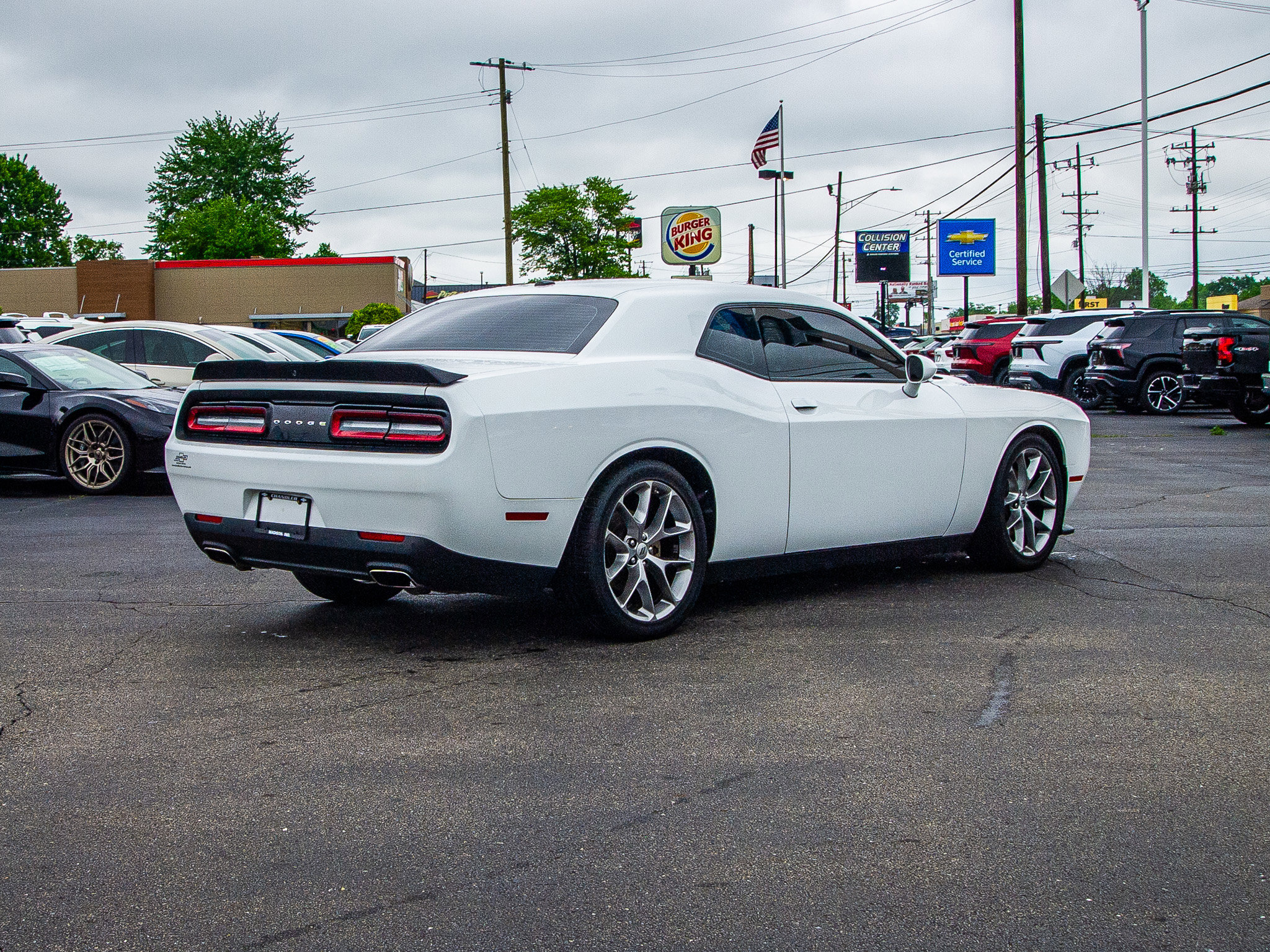 Used 2023 Dodge Challenger GT RWD image 7