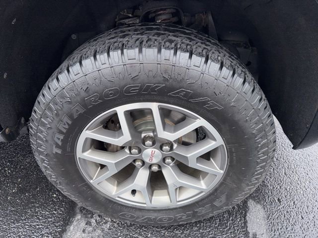 Used 2017 GMC Canyon SLE w/ All Terrain X Package image 29