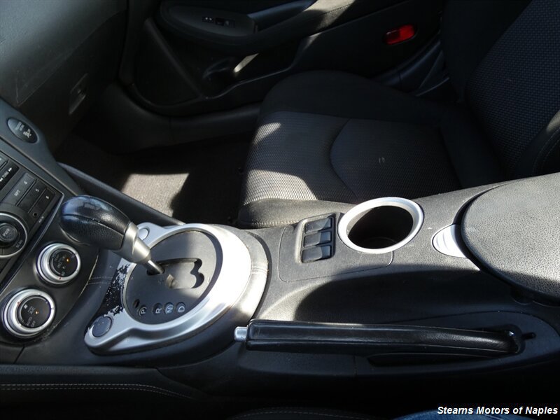 Used 2010 Nissan 370Z Coupe RWD image 33