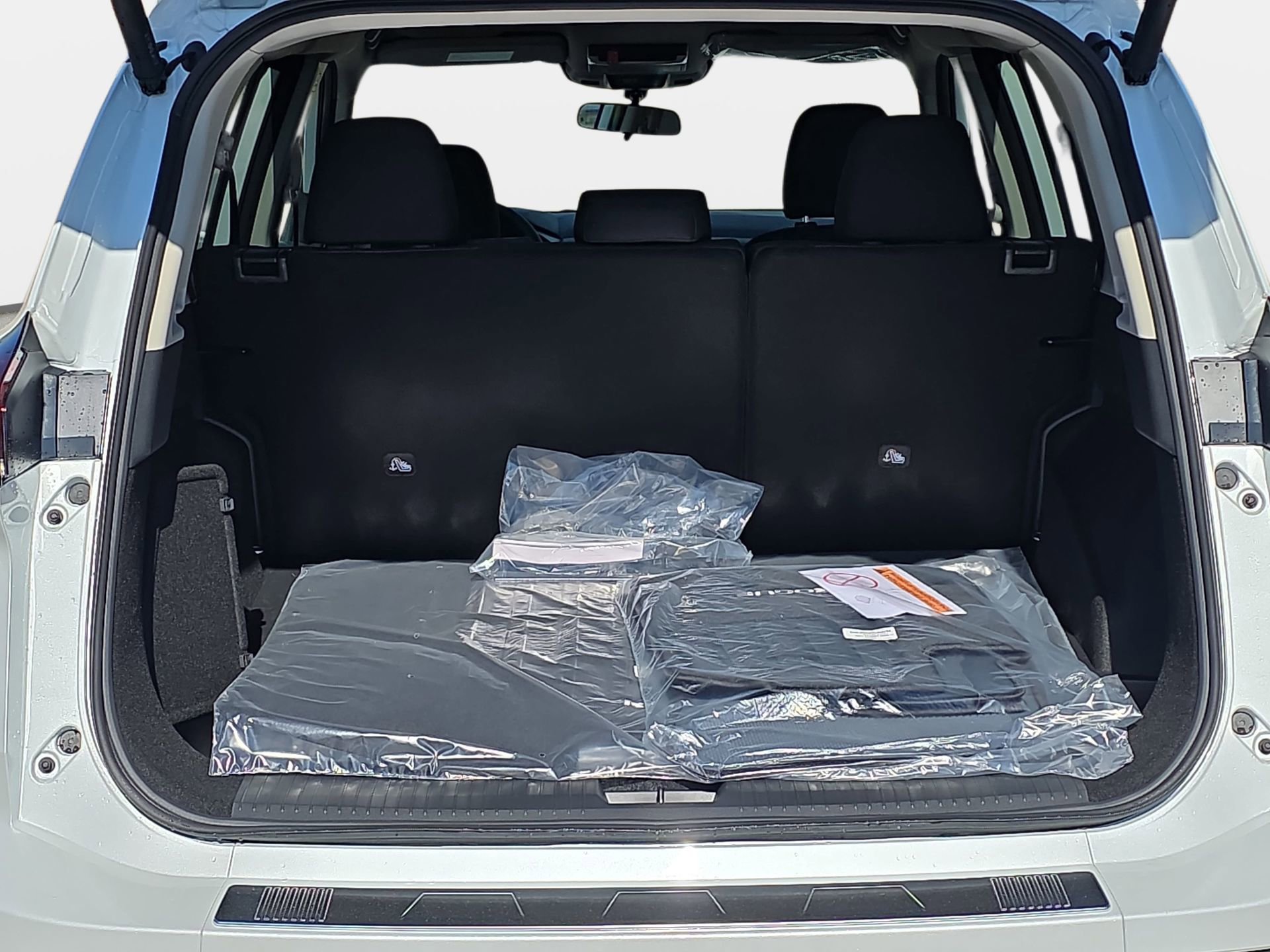 New 2026 Nissan Rogue SV w/ Cold Weather Package FWD image 12