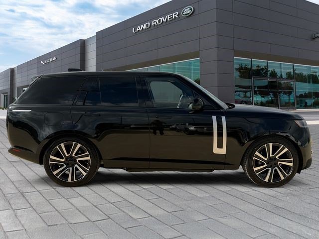 New 2026 Land Rover Range Rover Autobiography AWD/4WD image 6