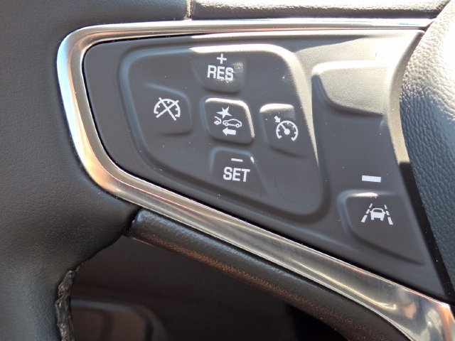 Used 2024 Chevrolet Equinox LT w/ LPO, Floor Liner Package FWD image 31