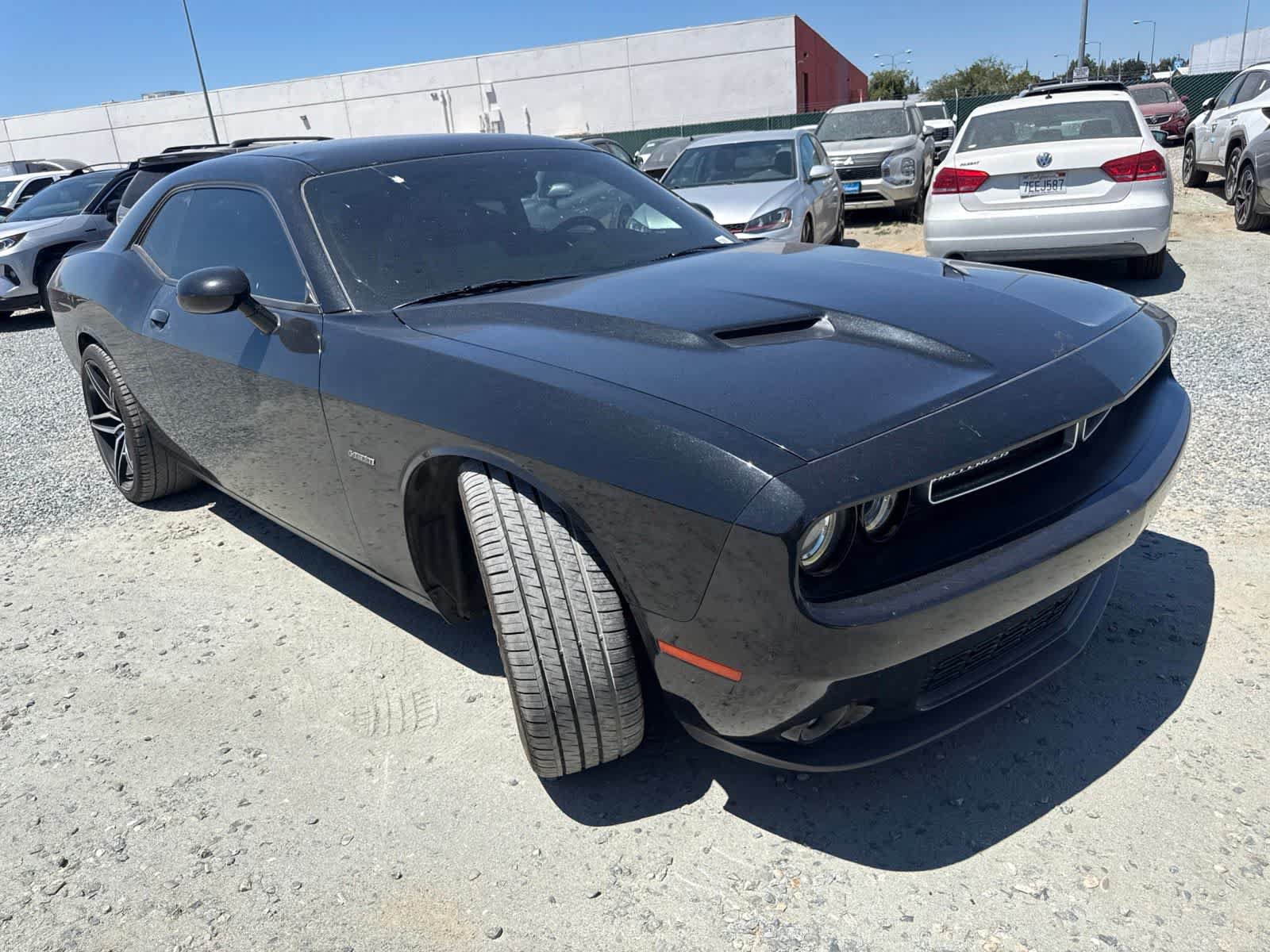 Used 2015 Dodge Challenger R/T Plus RWD image 3