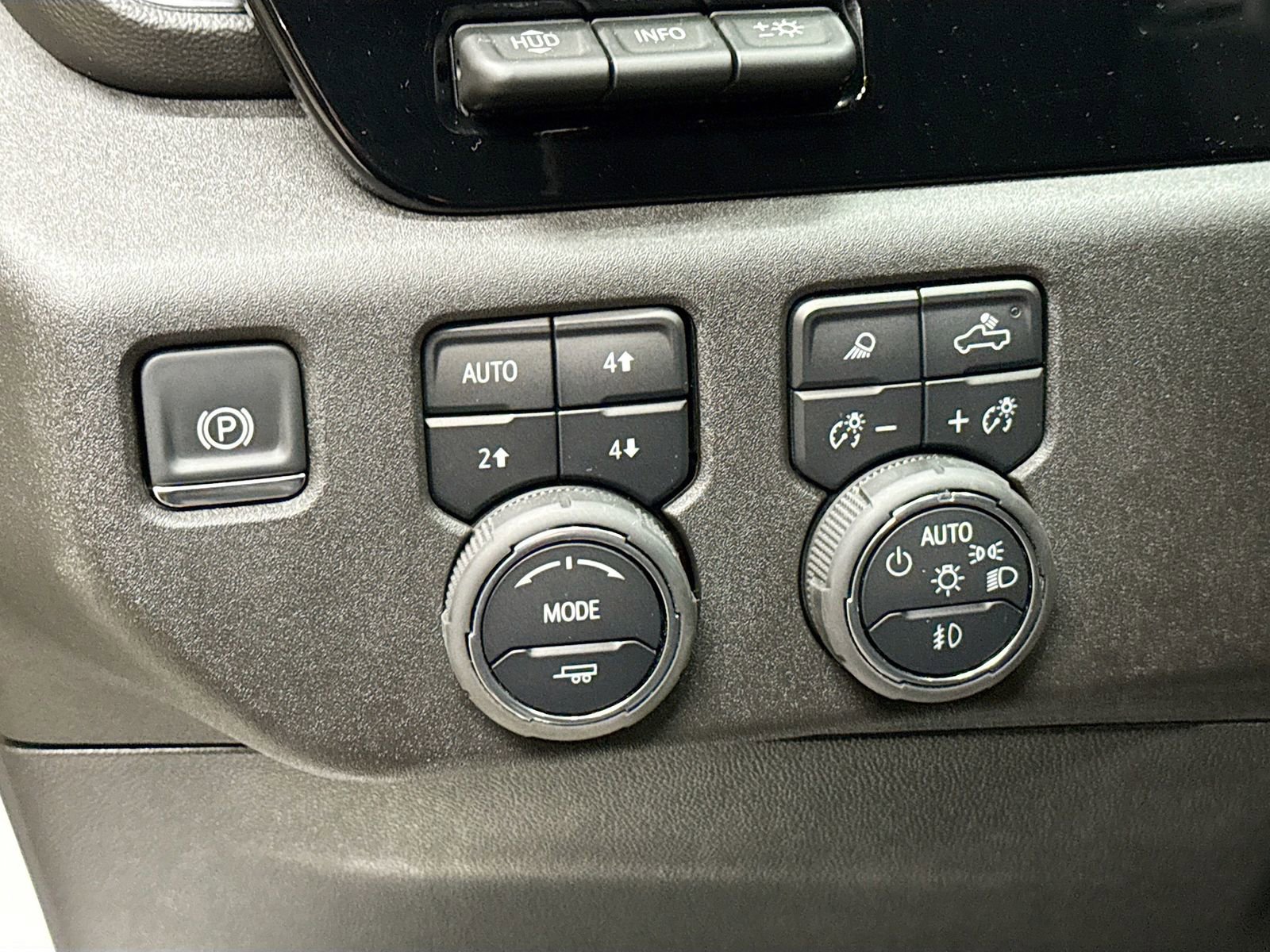 Used 2025 Chevrolet Silverado 2500 LTZ w/ Trail Boss Package image 13