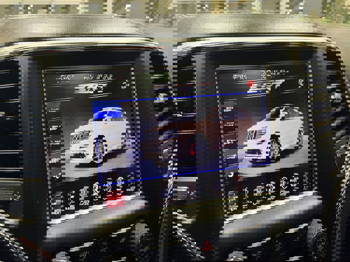 Used 2014 Jeep Grand Cherokee SRT8 image 23