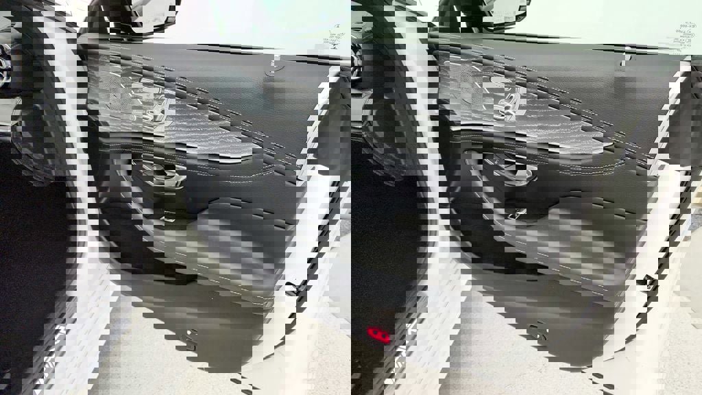 Used 2022 Mercedes-Benz AMG GT 43 image 26