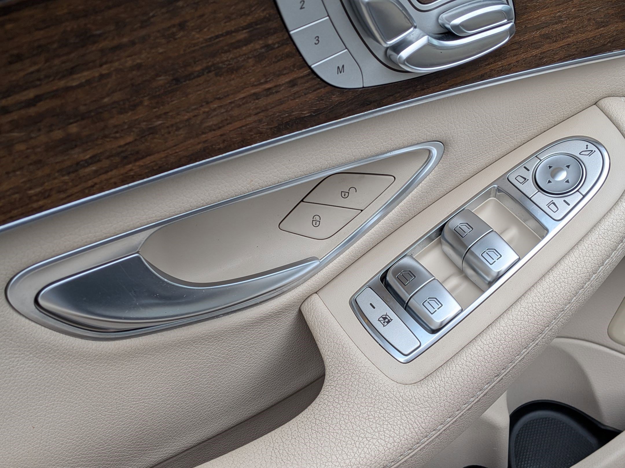 Used 2020 Mercedes-Benz C 300 Sedan image 16