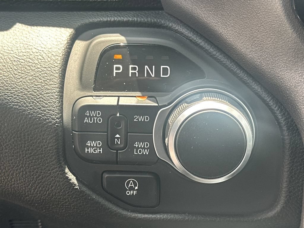 Used 2025 RAM 1500 Big Horn AWD/4WD image 30
