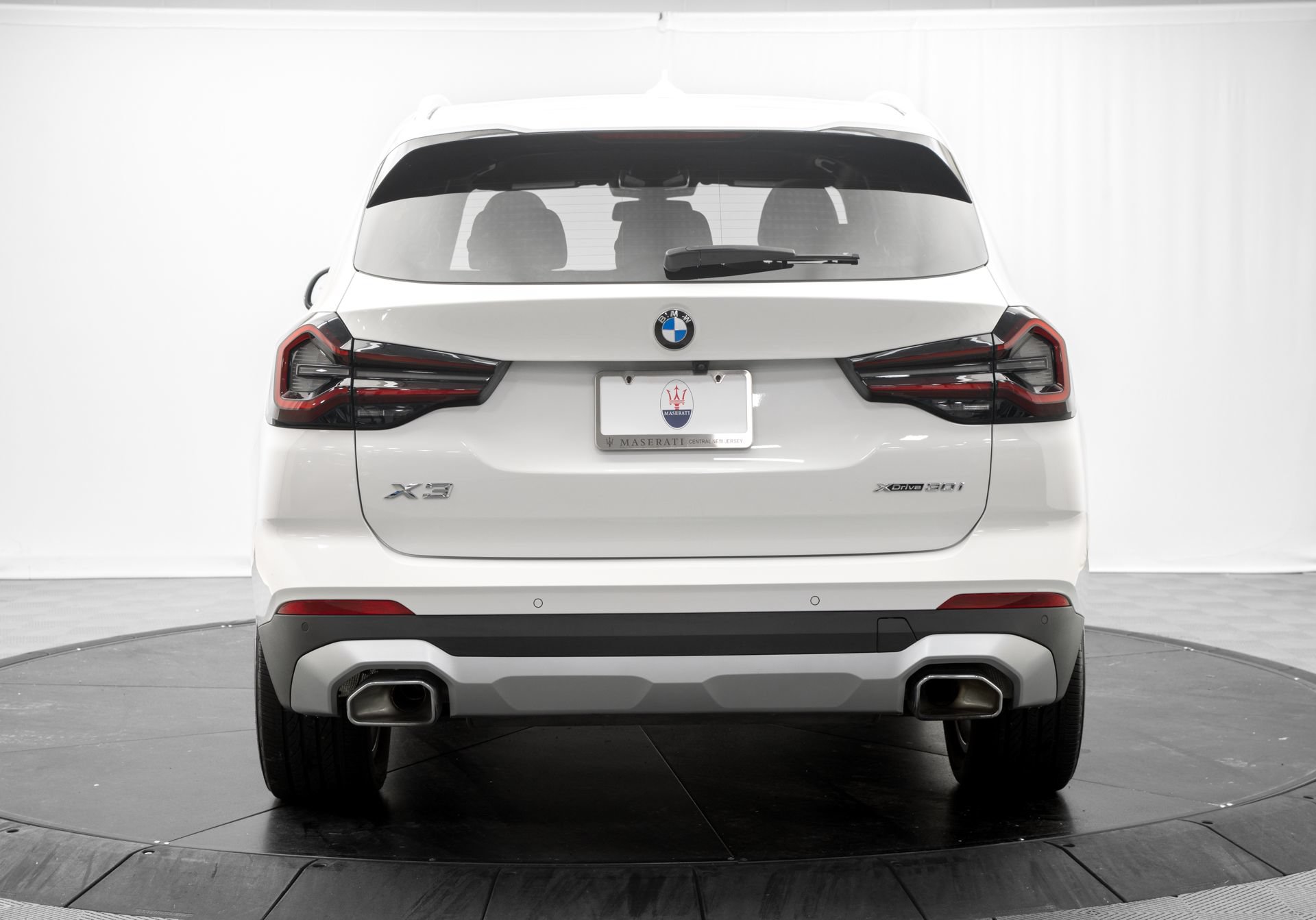 Used 2022 BMW X3 xDrive30i AWD/4WD image 6