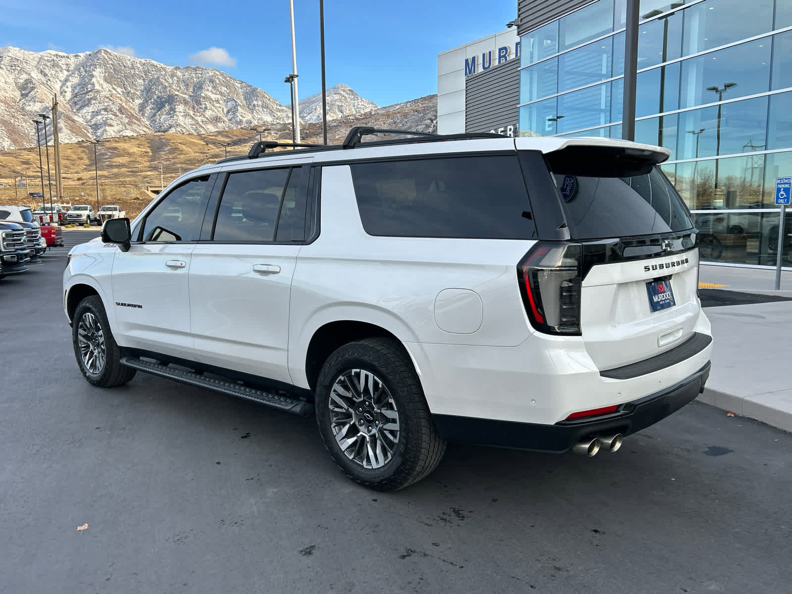 Used 2025 Chevrolet Suburban Z71 w/ Z71 Off-Road Package image 11