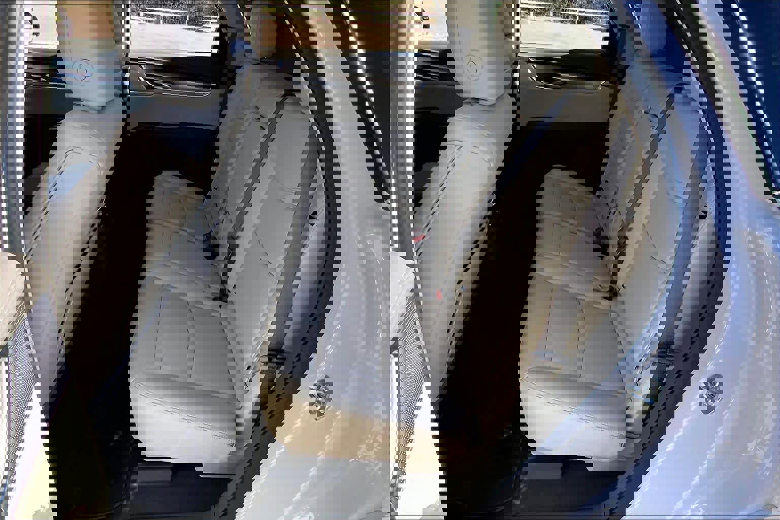 Used 2025 Cadillac XT5 Premium Luxury w/ Technology Package image 20