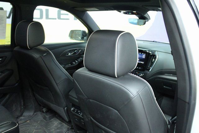 Used 2024 Chevrolet Traverse Premier w/ Redline Edition image 10