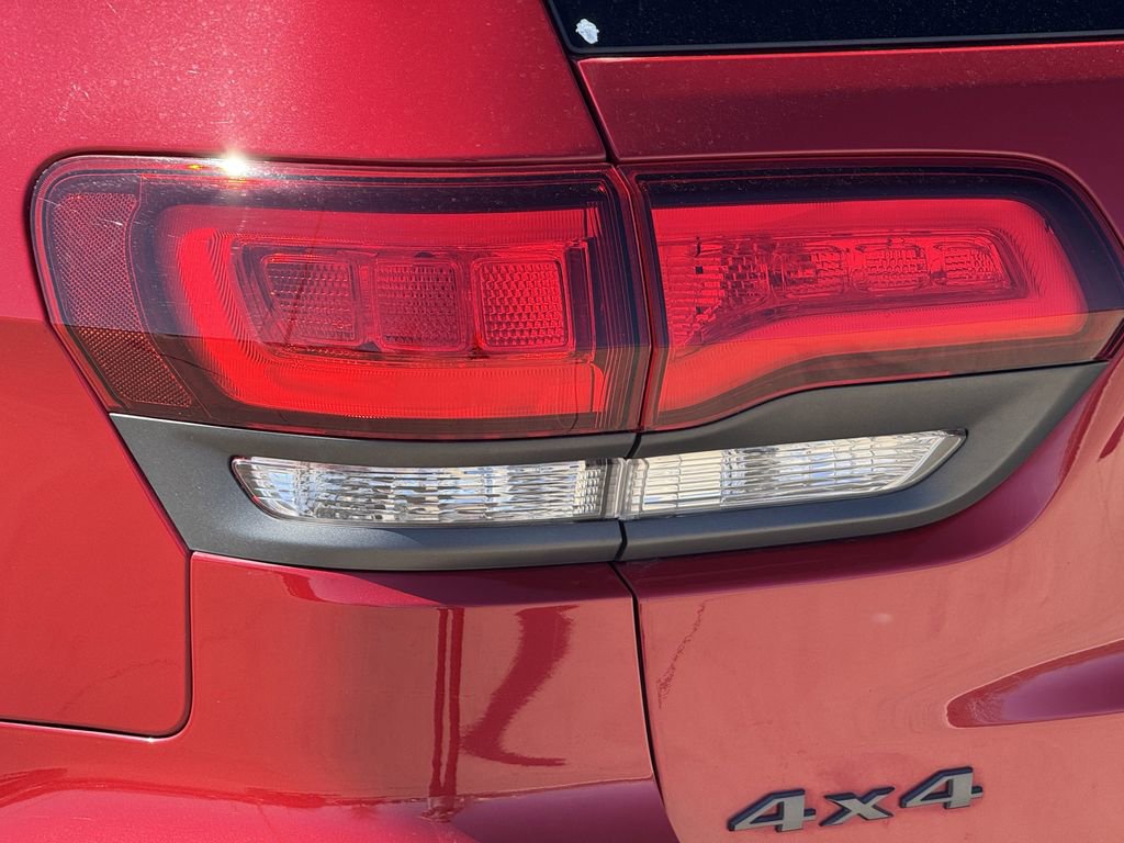 Used 2021 Jeep Grand Cherokee Trailhawk image 11