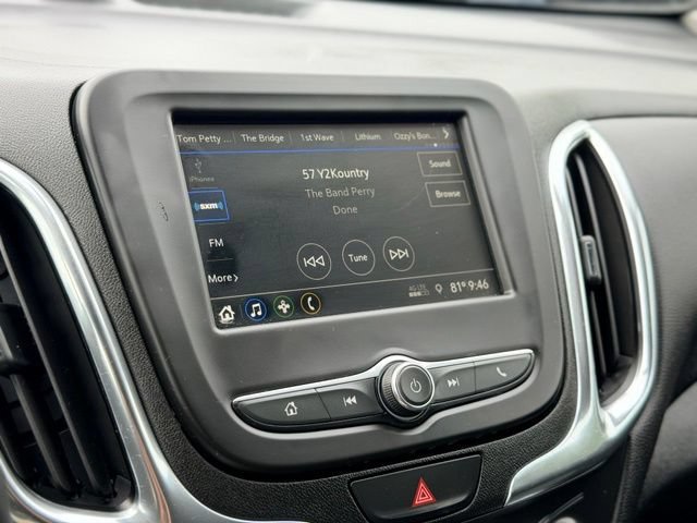 Used 2019 Chevrolet Equinox LT w/ Driver Convenience Package FWD image 14