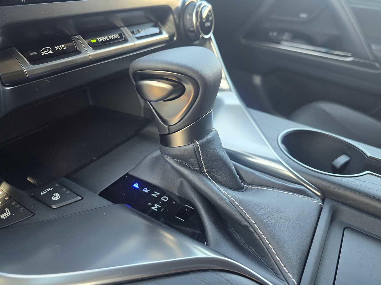 New 2026 Lexus LX 600 4WD w/ Luxury Package image 32