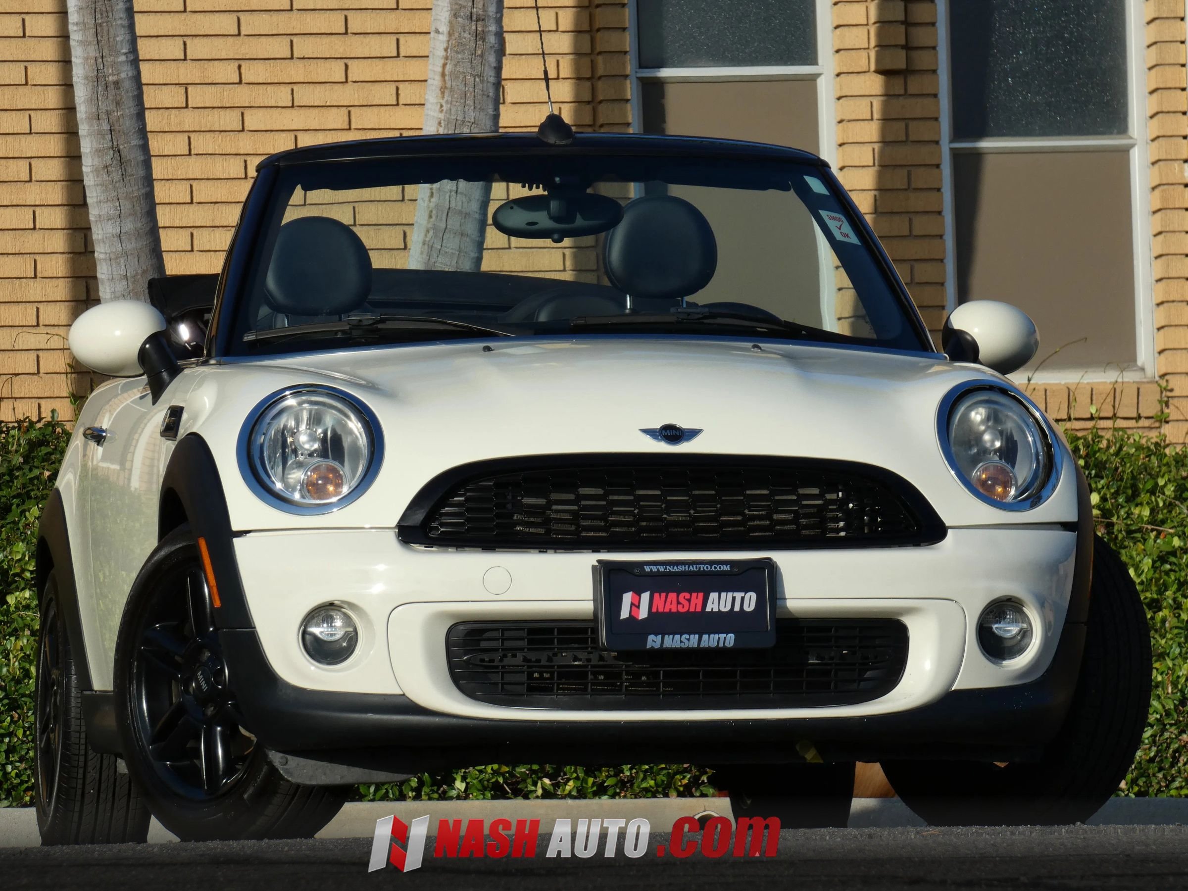 Used 2015 MINI Cooper Convertible FWD image 1