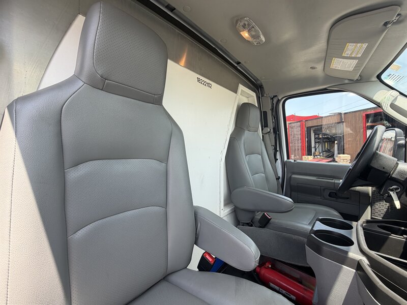 Used 2023 Ford E-350 and Econoline 350 Super Duty w/ Power Windows & Locks Group RWD image 18