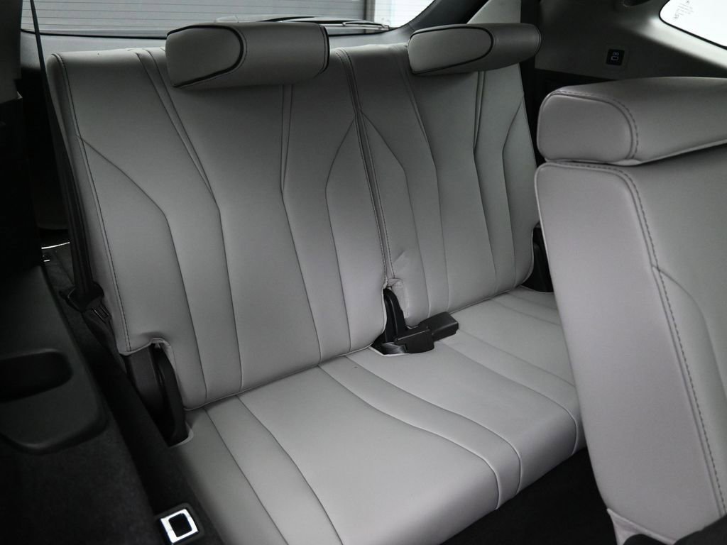 Certified 2023 Acura MDX SH-AWD w/ Advance Package image 25