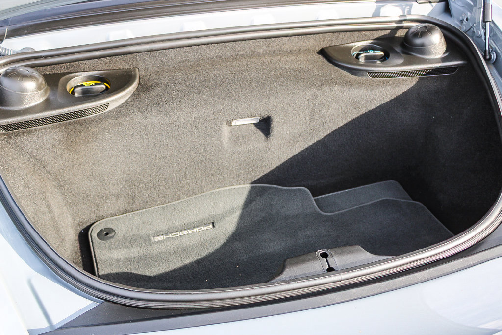 Used 2024 Porsche 718 Boxster S RWD image 25