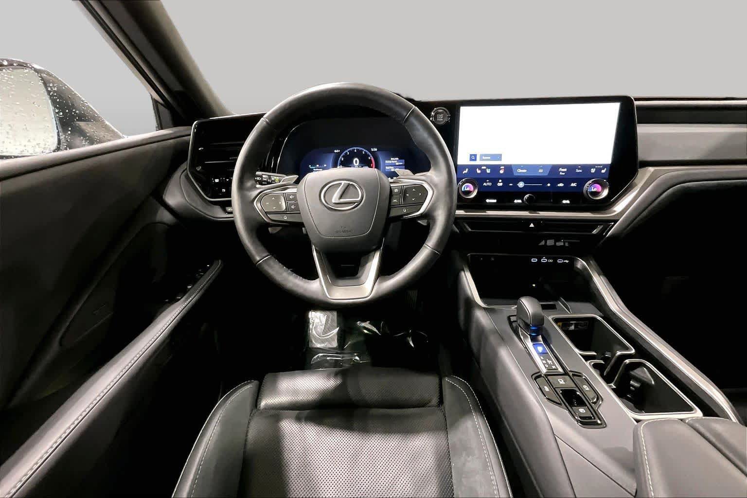 Used 2024 Lexus TX 350 FWD w/ Technology Package image 6