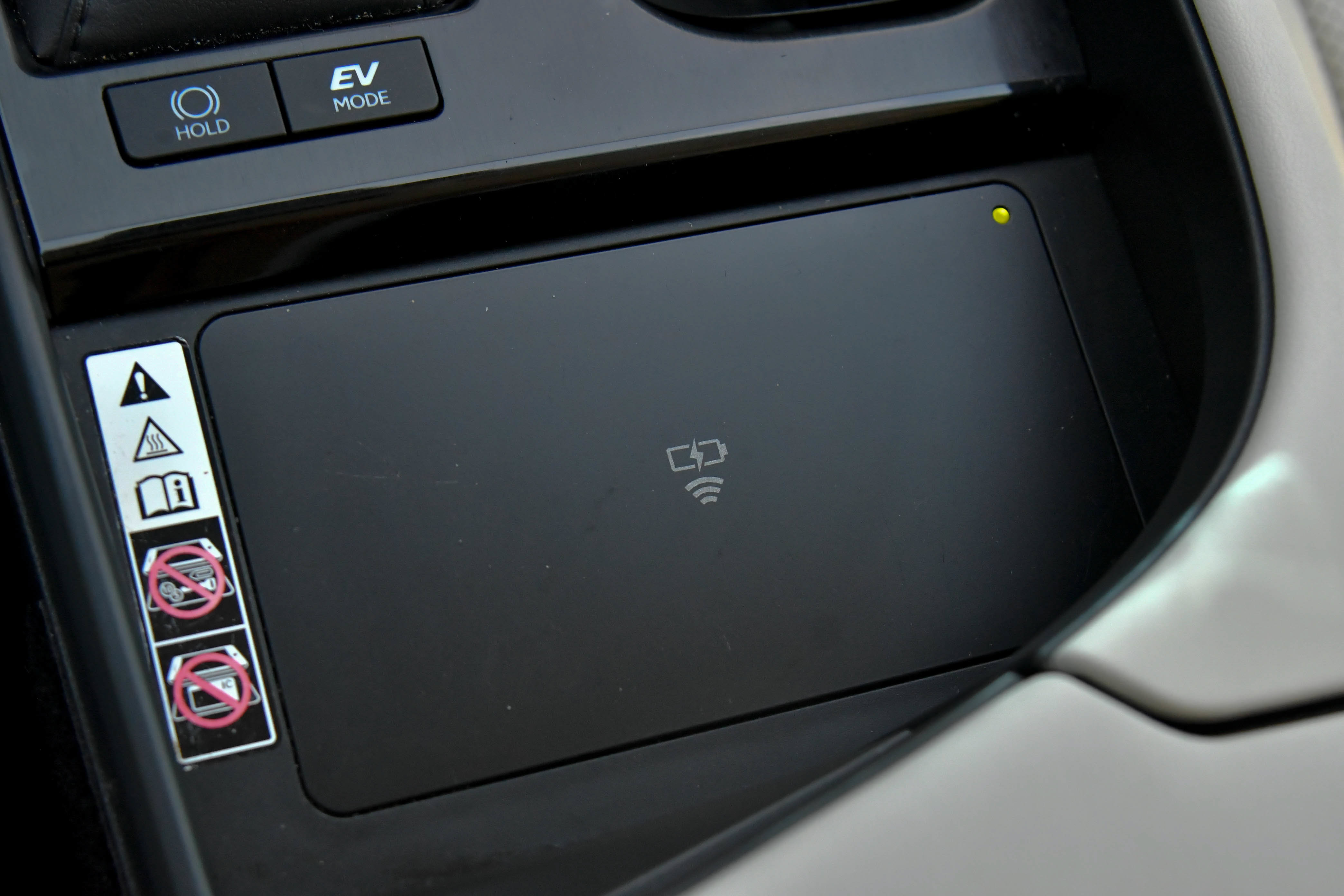 Used 2023 Lexus ES 300h w/ Premium Package FWD image 31