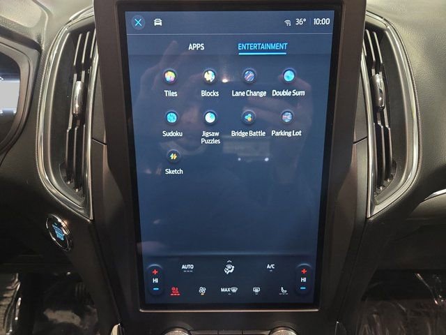 Used 2024 Ford Edge Titanium image 26