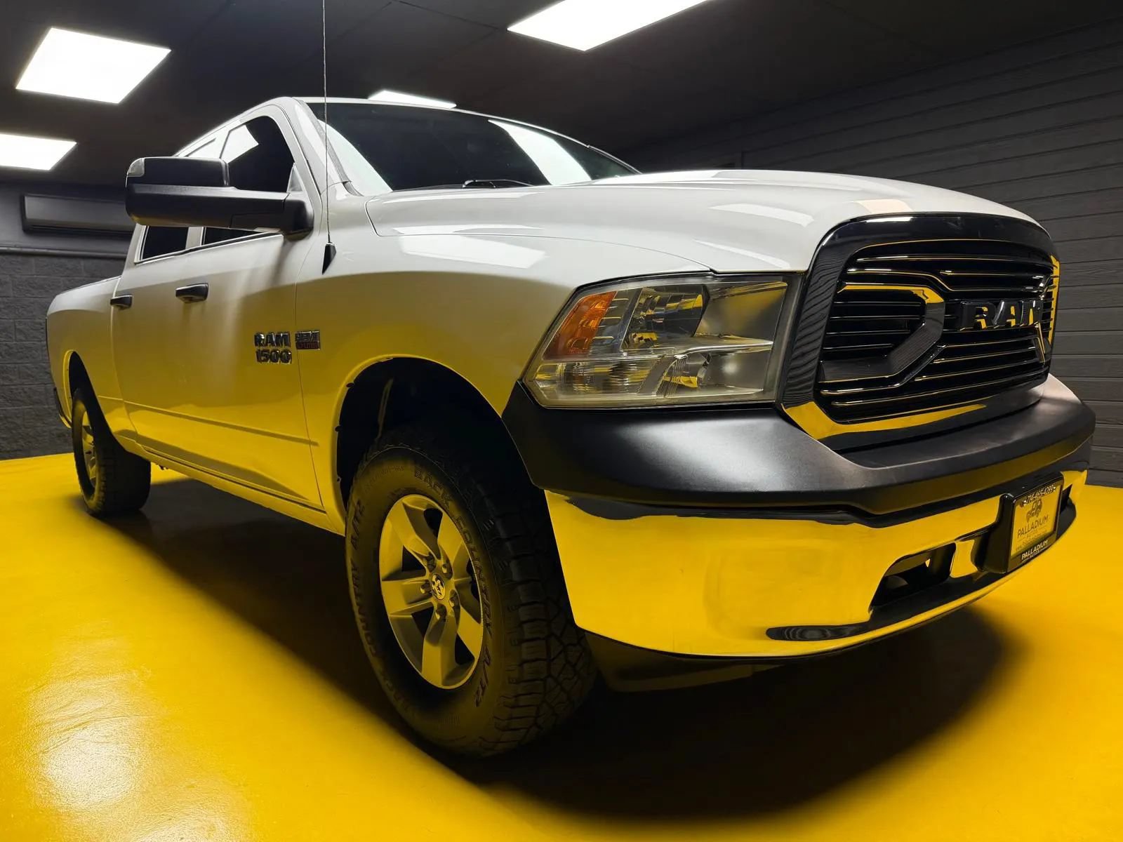 Used 2018 RAM 1500 Tradesman w/ Popular Equipment Group AWD/4WD image 2