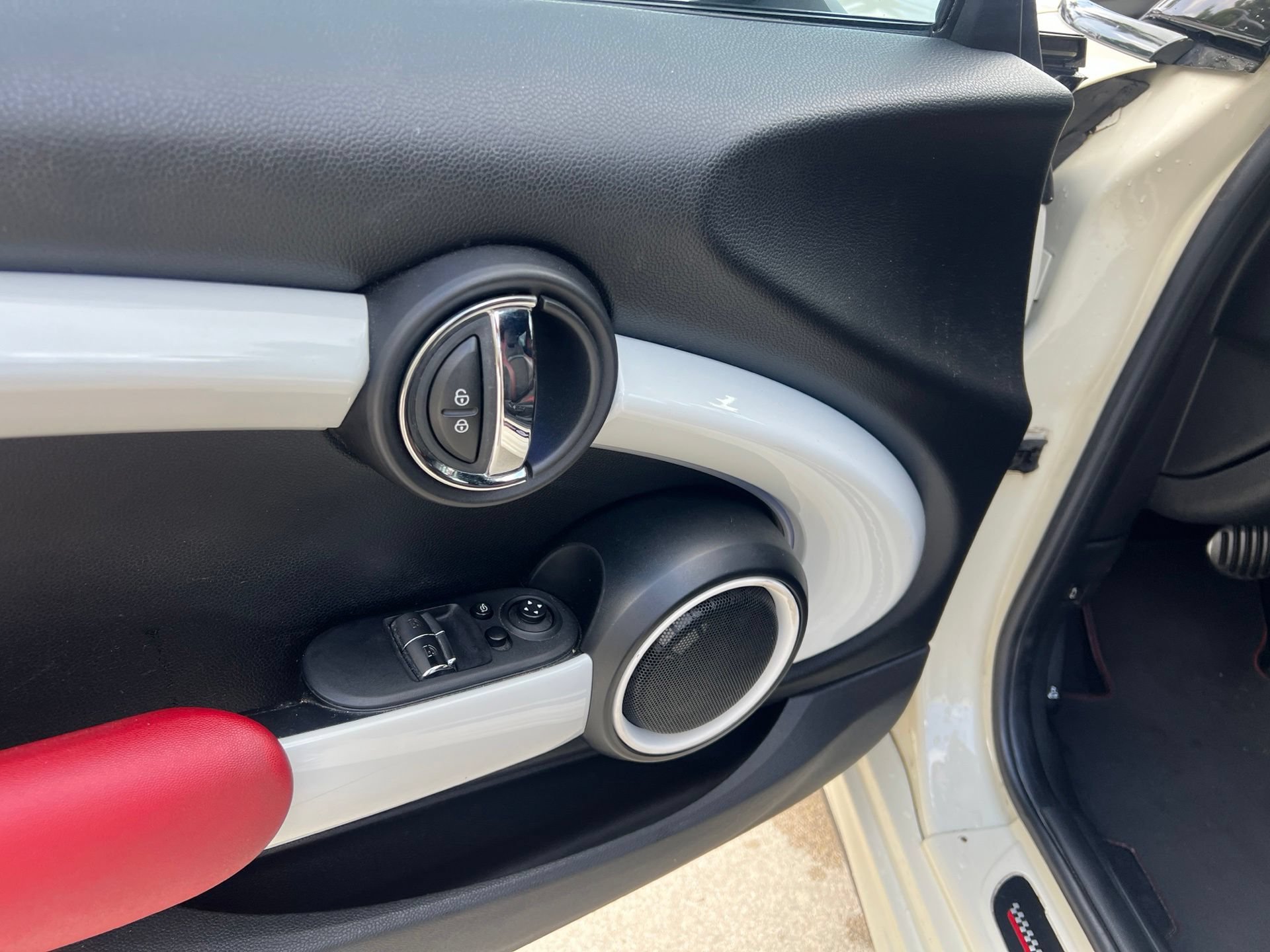 Used 2016 MINI Cooper John Cooper Works FWD image 11