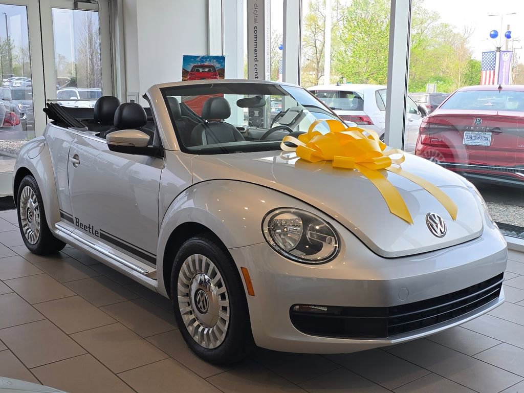 Used 2014 Volkswagen Beetle 2.5
