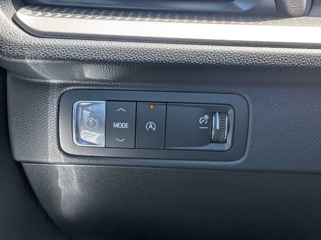 New 2026 Chevrolet Traverse LT w/ Enhanced Driving Package FWD image 26