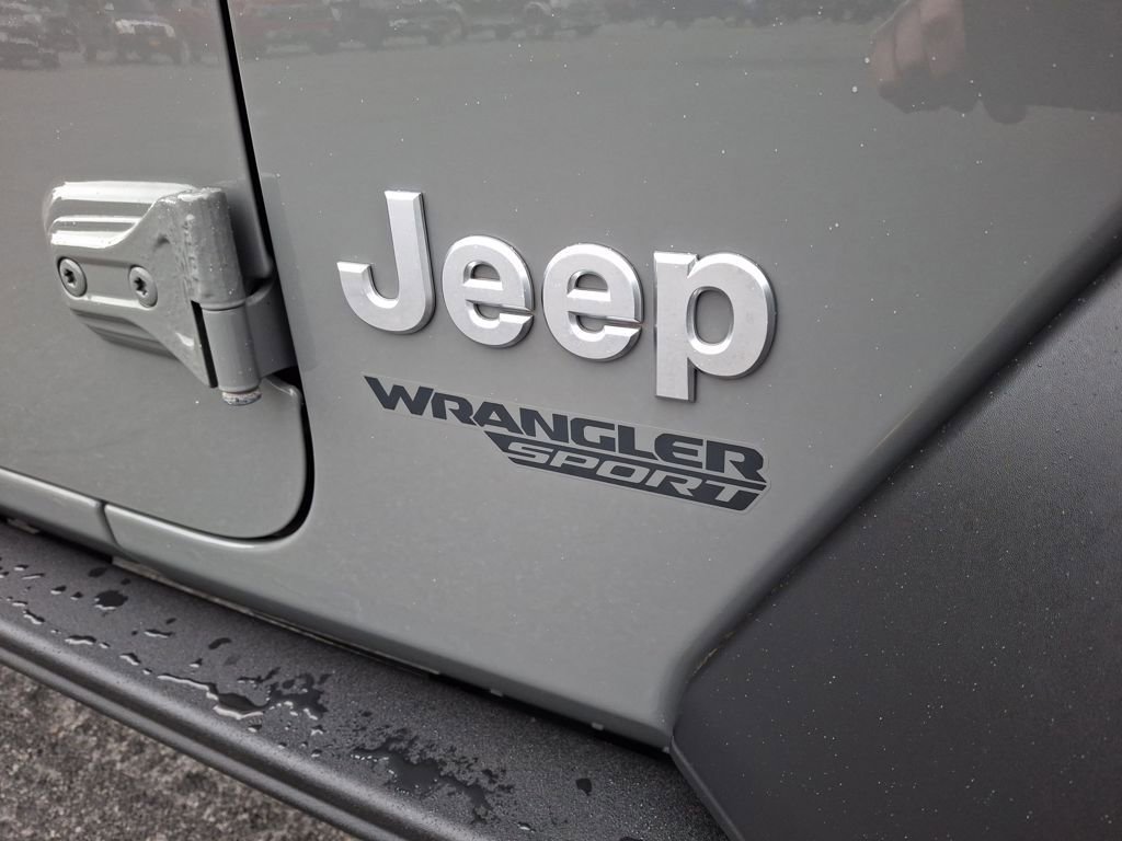 Used 2020 Jeep Wrangler Sport image 26