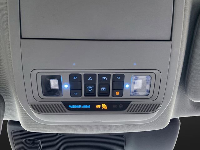 Used 2022 Ford Explorer XLT w/ Equipment Group 202A image 25