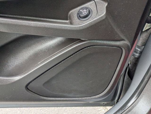 Used 2024 GMC Terrain SLE w/ Driver Convenience Package image 13