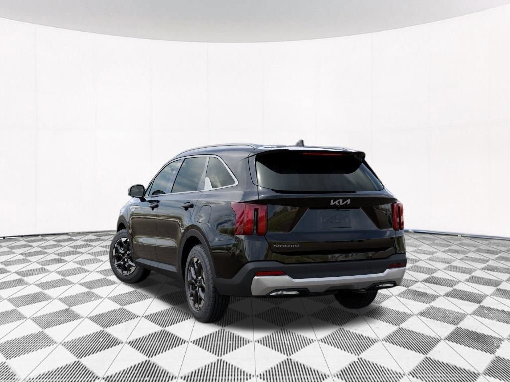 Used 2026 Kia Sorento S FWD image 5