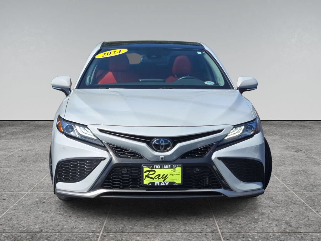 Used 2024 Toyota Camry XSE w/ Navigation Package AWD/4WD image 2