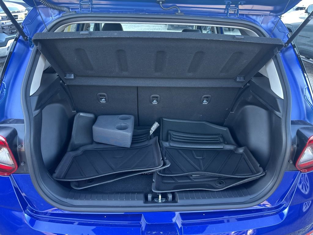 Used 2025 Hyundai Venue Limited image 20