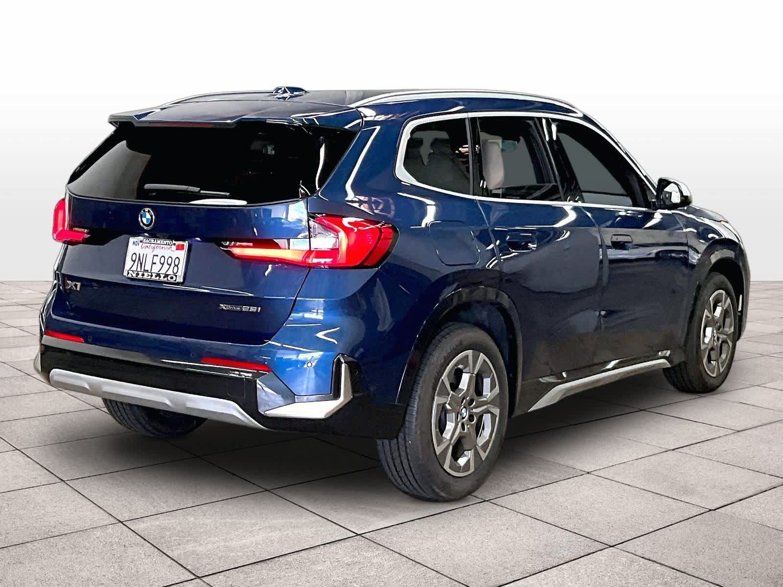 Used 2023 BMW X1 xDrive28i w/ Convenience Package AWD/4WD image 16