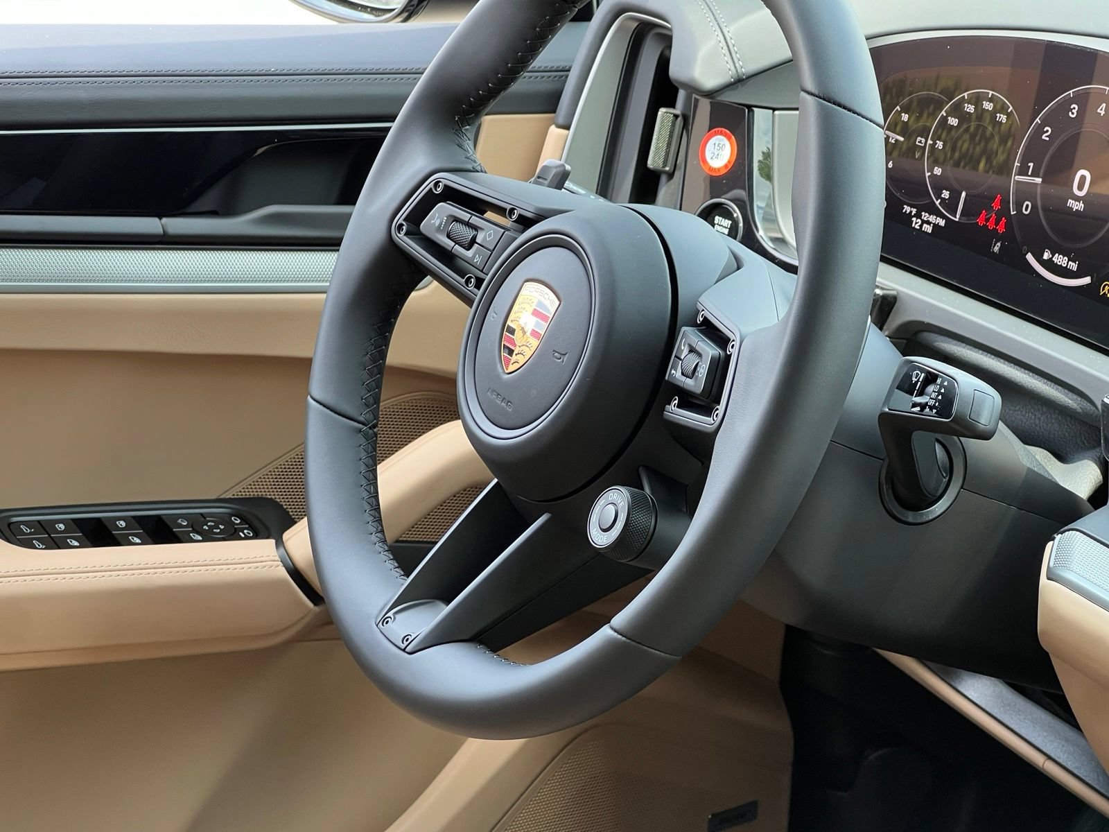 New 2026 Porsche Cayenne Coupe AWD/4WD image 35