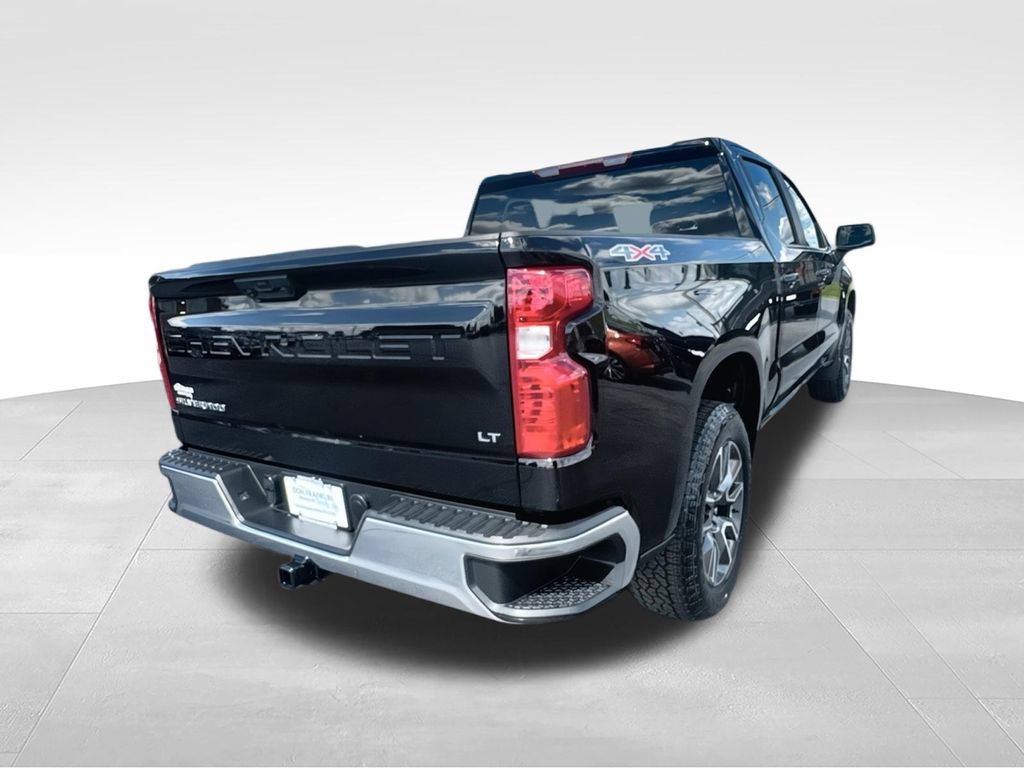 Used 2023 Chevrolet Silverado 1500 LT AWD/4WD image 8