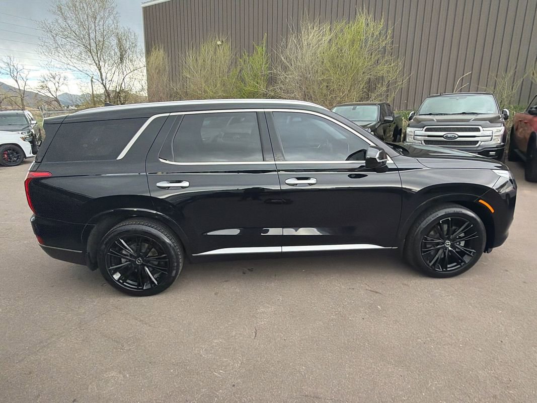 Used 2022 Hyundai Palisade Limited w/ Cargo Package image 8