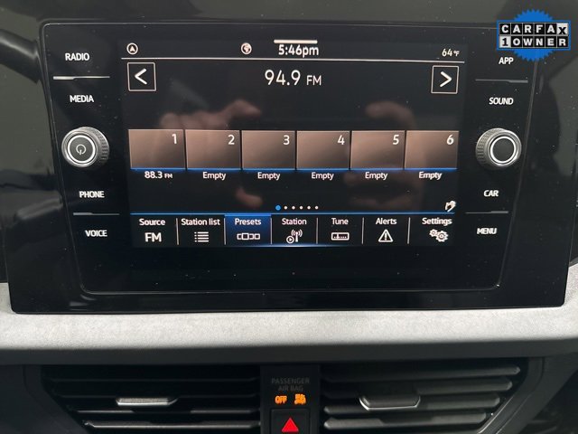 Used 2025 Volkswagen Jetta SE image 18