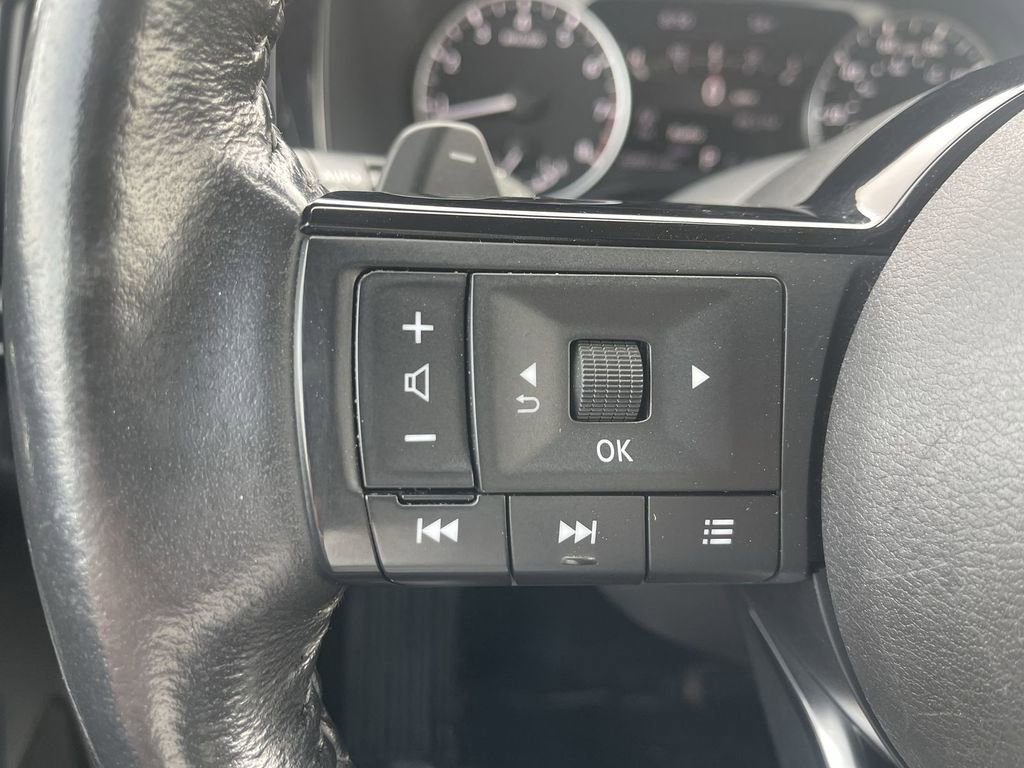 Used 2023 Nissan Pathfinder SL image 19