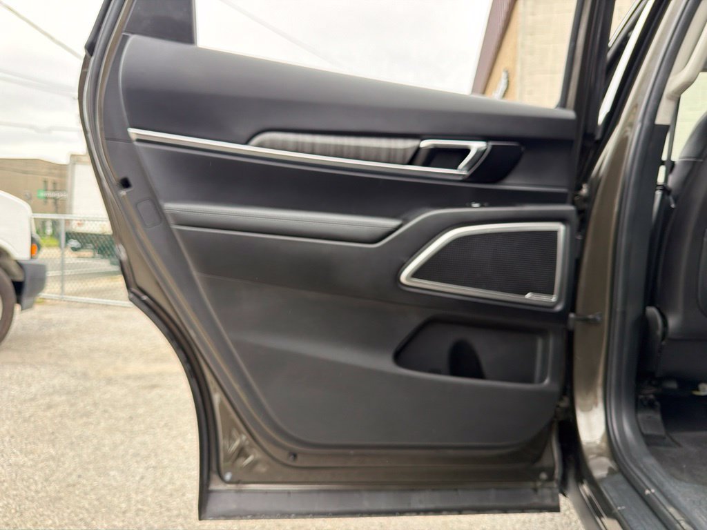 Used 2023 Kia Telluride EX AWD/4WD image 36
