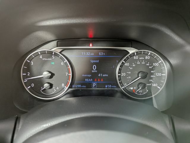 Used 2024 Nissan Altima 2.5 SV FWD image 6