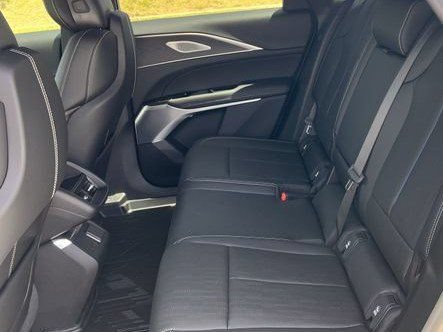 New 2026 Cadillac Lyriq Premium Sport w/ LPO, ONYX Package AWD/4WD image 25