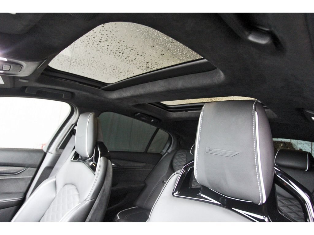 Used 2026 Cadillac CT5 V w/ Technology Package RWD image 29