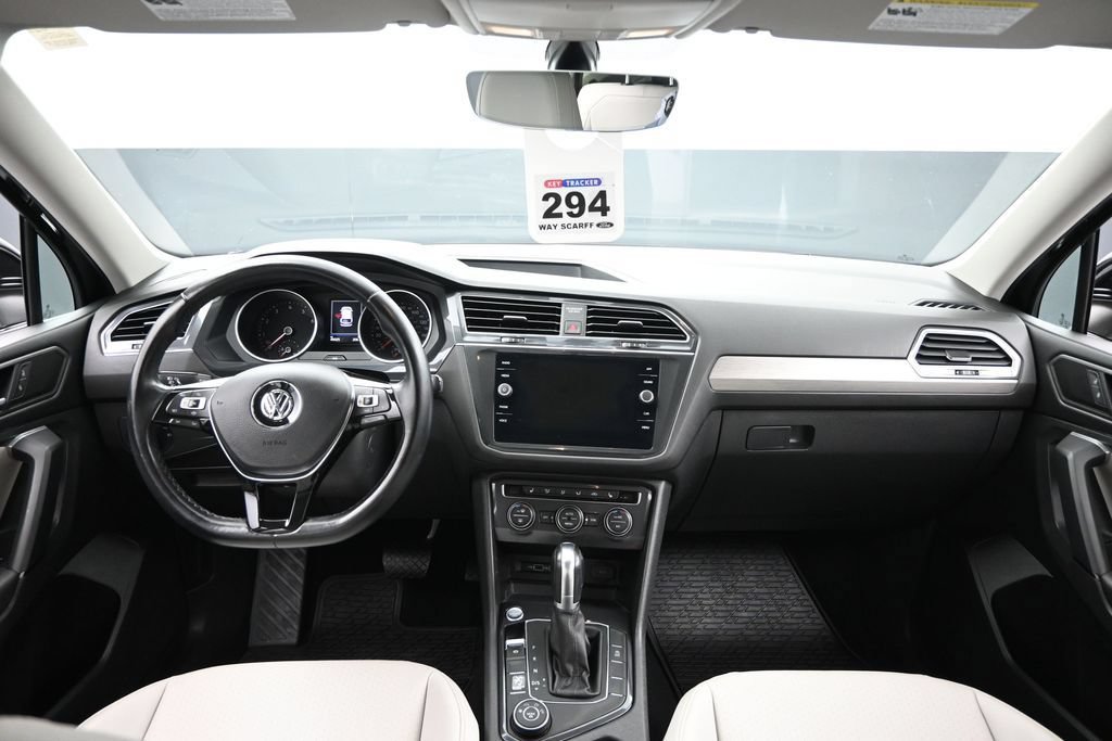 Used 2019 Volkswagen Tiguan SEL AWD/4WD image 19